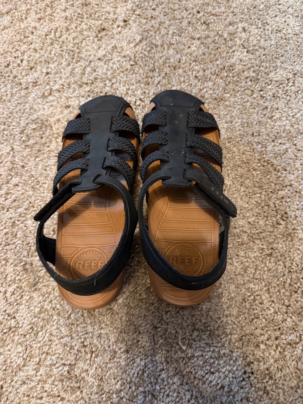 Kids Reef Black and Tan Strappy Fisherman Sandals